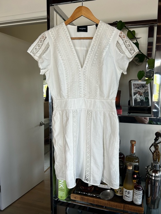 The Kooples Dresses & Skirts - NWT The Kooples English Embroidery Lace Trim Cap Sleeve Dress